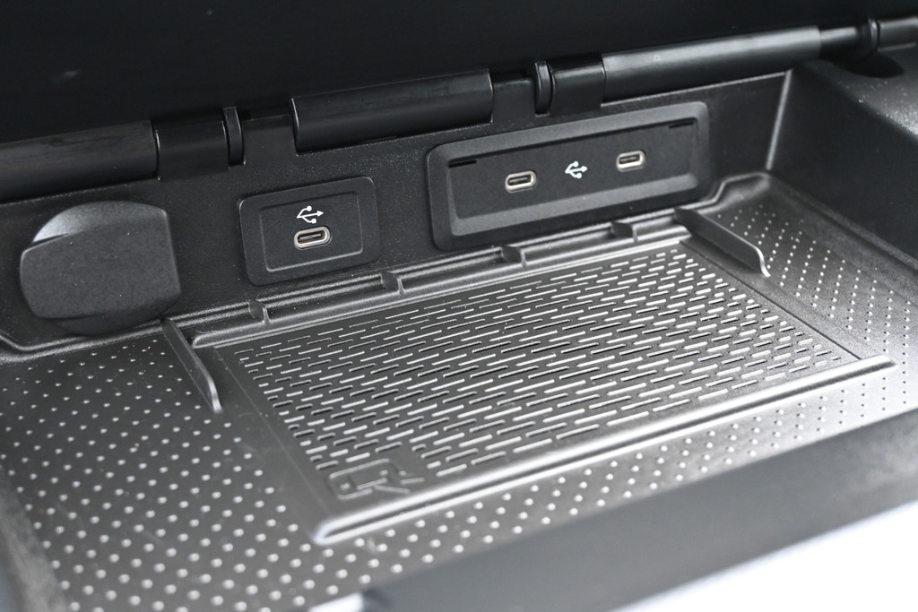 Mercedes-Benz eSprinter 19