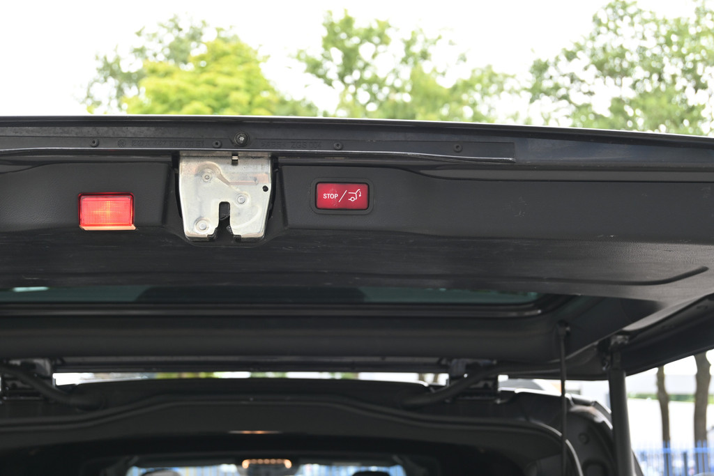 Mercedes-Benz V-Klasse 16