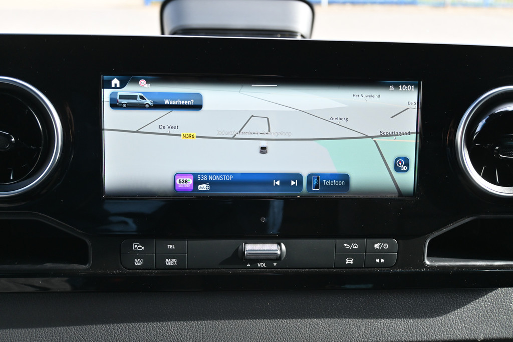 Mercedes-Benz Sprinter 18