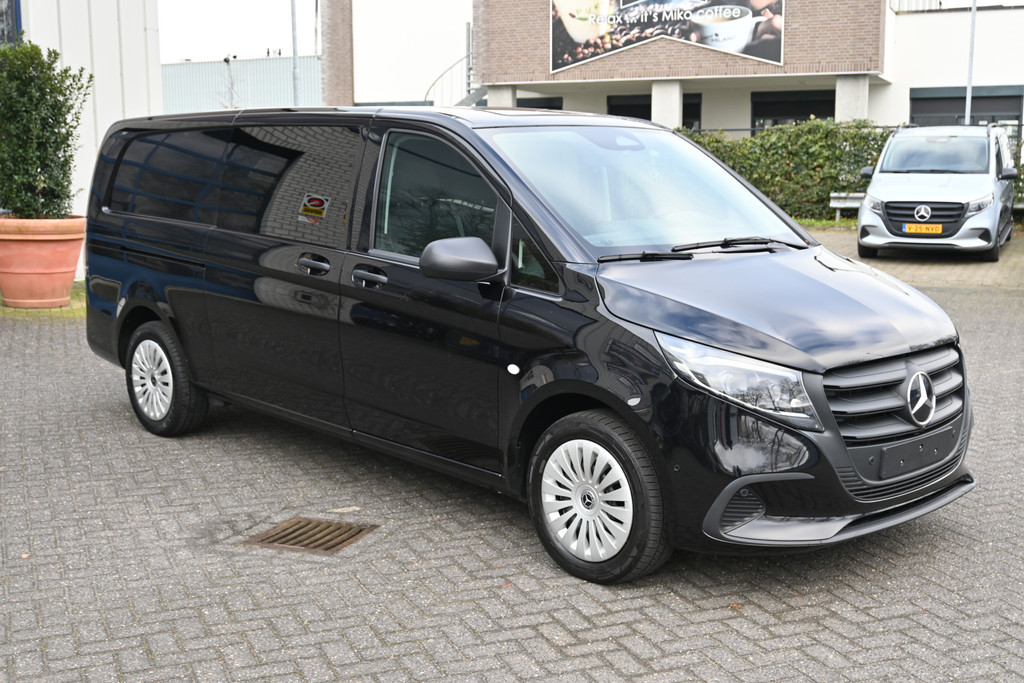 Mercedes-Benz Vito 11