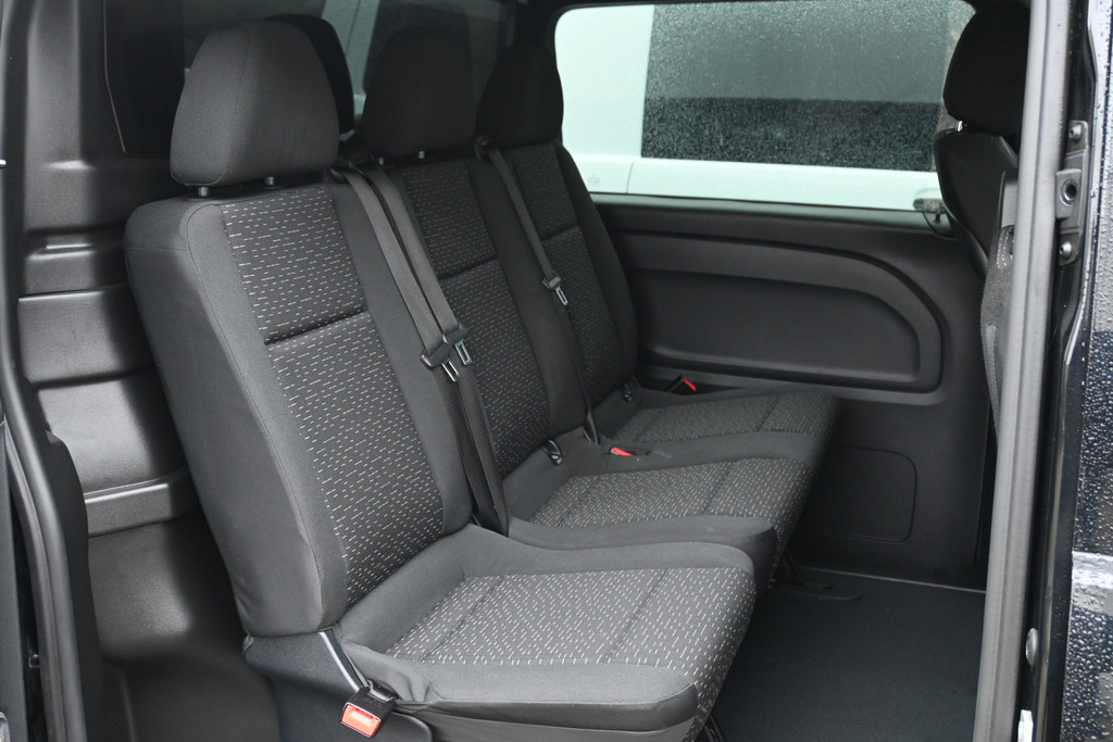 Mercedes-Benz Vito 9