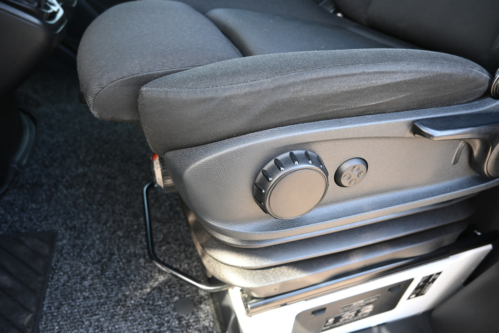 Mercedes-Benz Sprinter 14