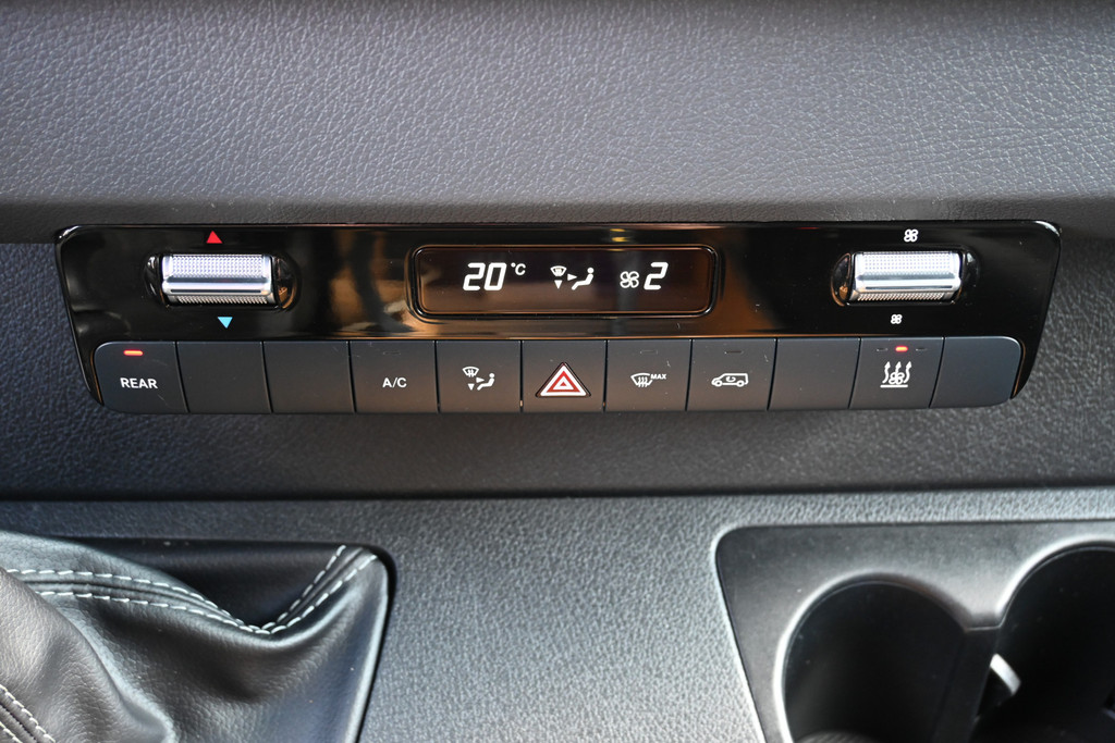Mercedes-Benz Sprinter 15