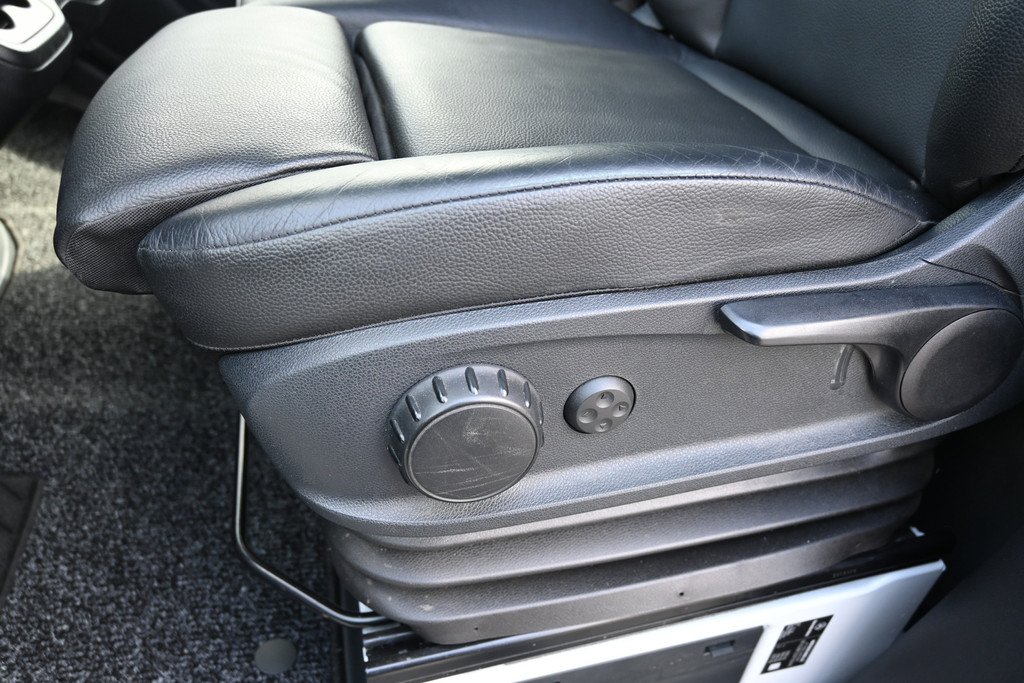 Mercedes-Benz eSprinter 16