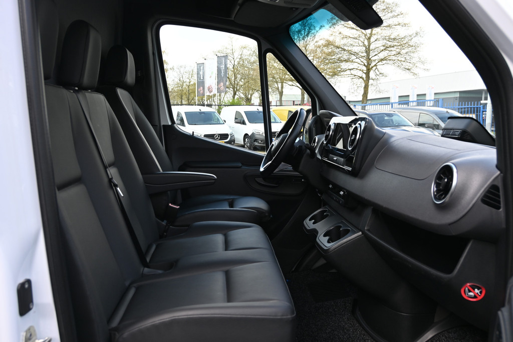 Mercedes-Benz eSprinter 6