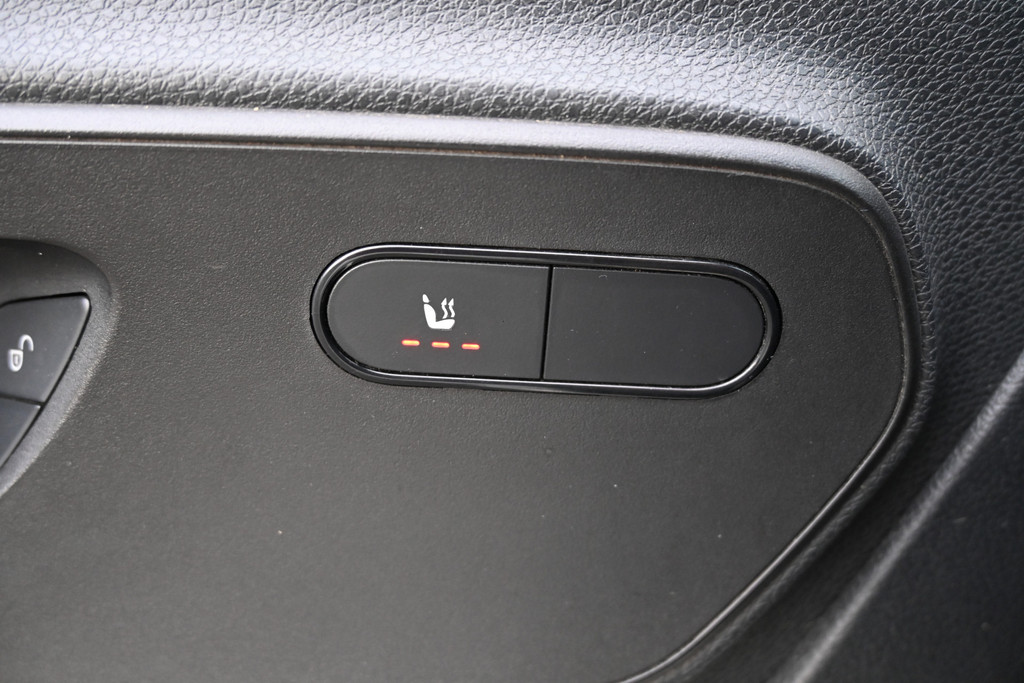 Mercedes-Benz Sprinter 12