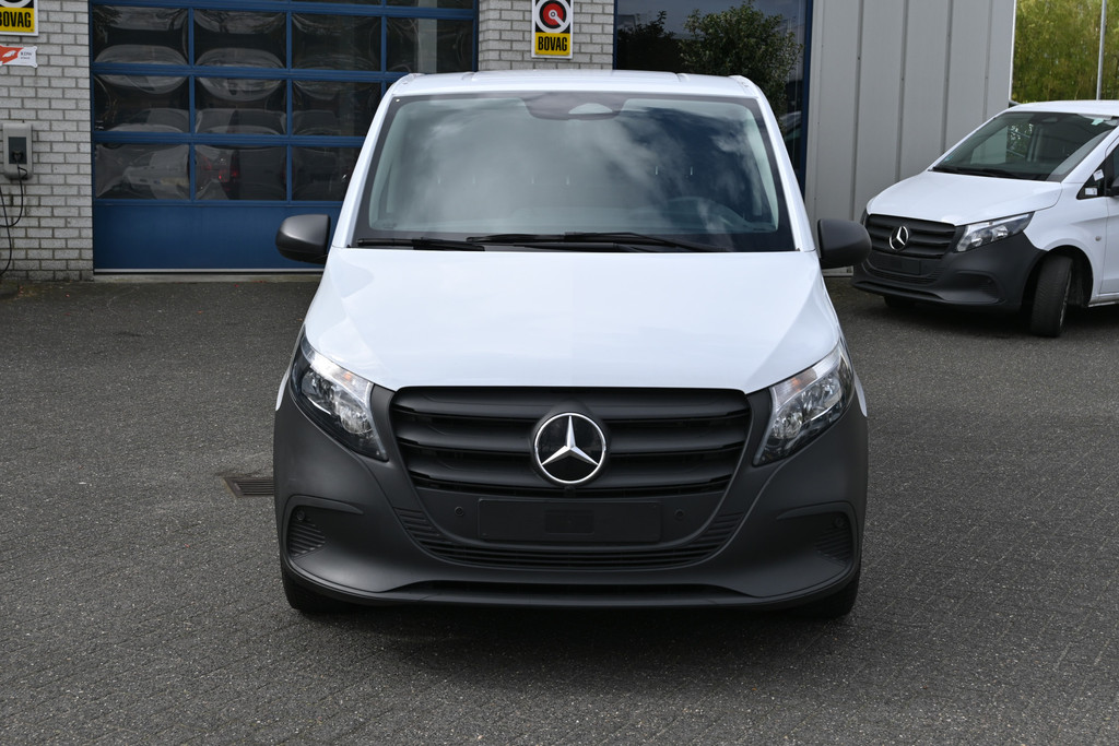 Mercedes-Benz Vito 1