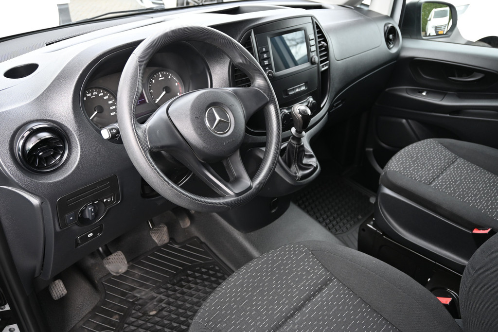 Mercedes-Benz Vito 3