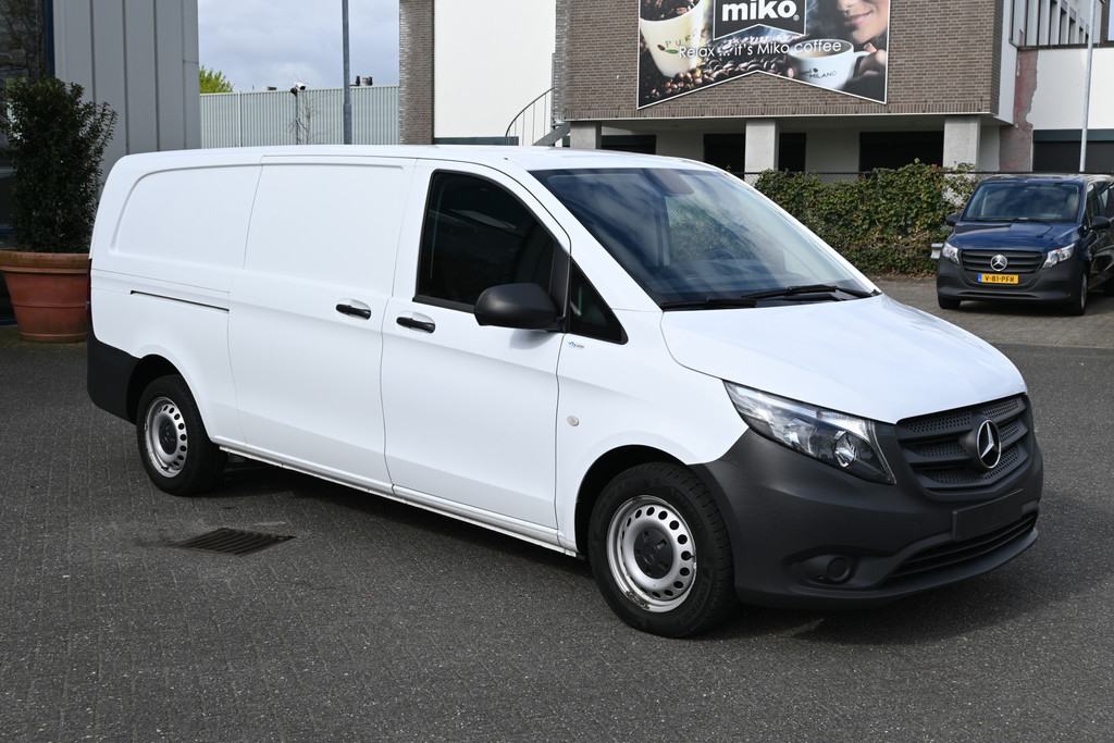 Mercedes-Benz Vito 7
