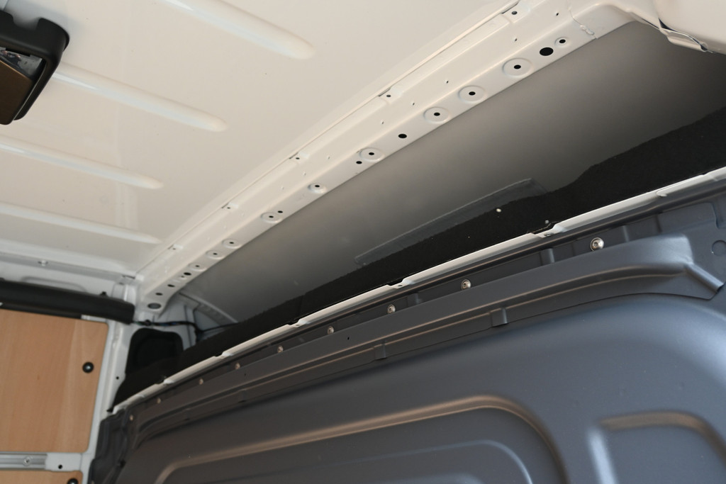 Mercedes-Benz Sprinter 12