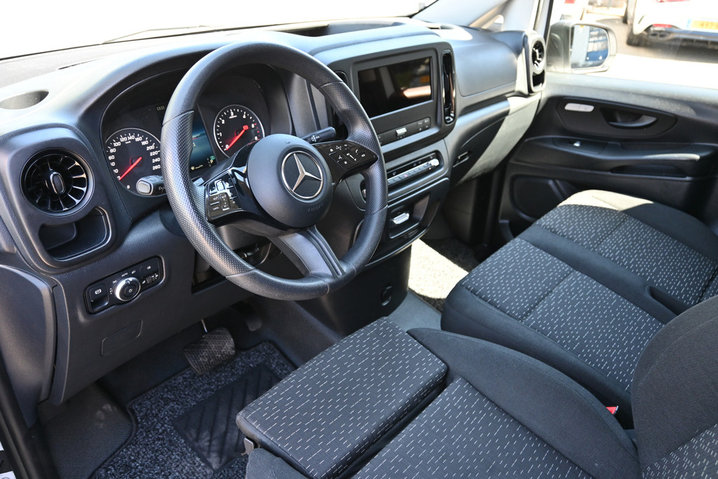 Mercedes-Benz Vito 3