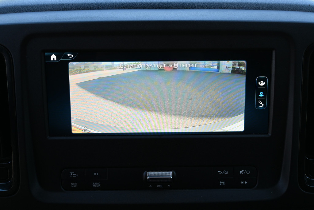 Mercedes-Benz Vito 5