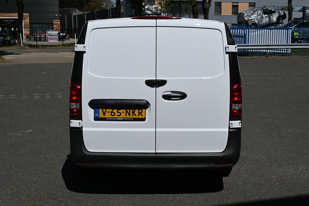 Mercedes-Benz Vito 9