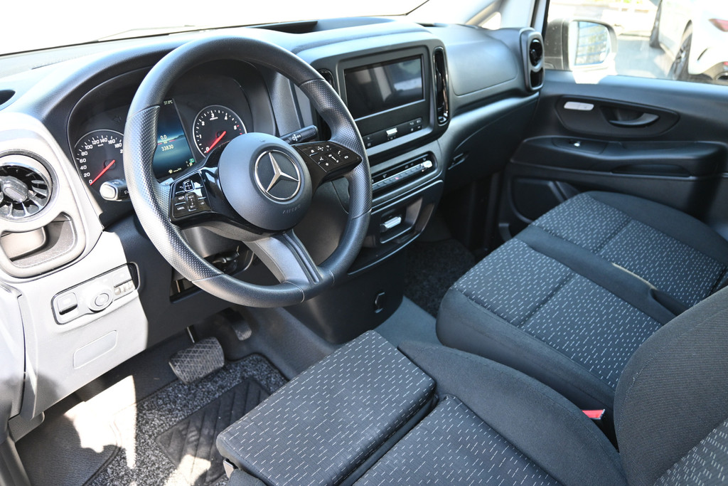 Mercedes-Benz Vito 3