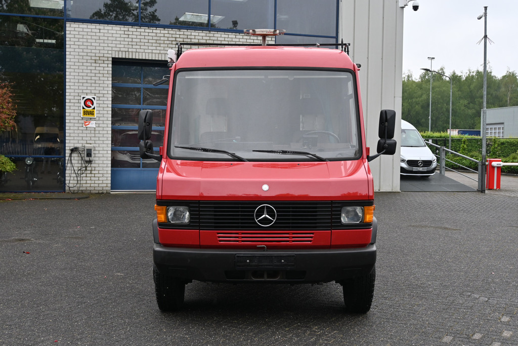 Mercedes-Benz Vario 1