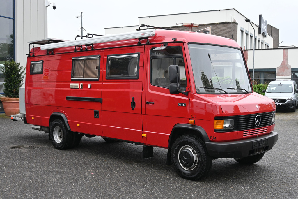 Mercedes-Benz Vario 14