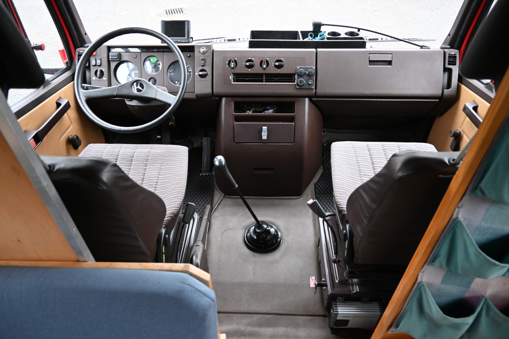 Mercedes-Benz Vario 17