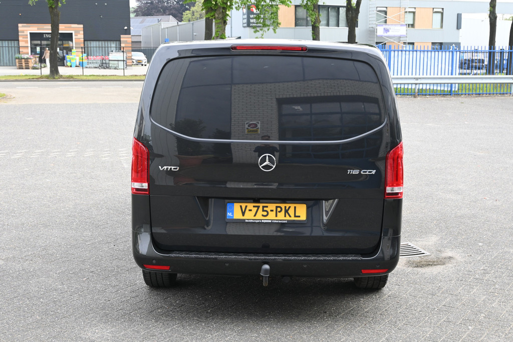 Mercedes-Benz Vito 10