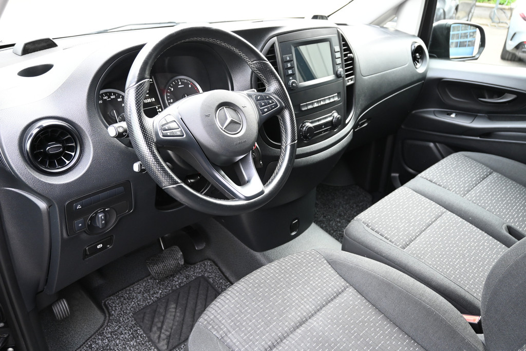 Mercedes-Benz Vito 3