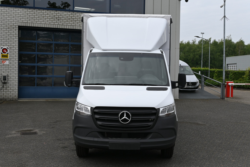 Mercedes-Benz Sprinter 1