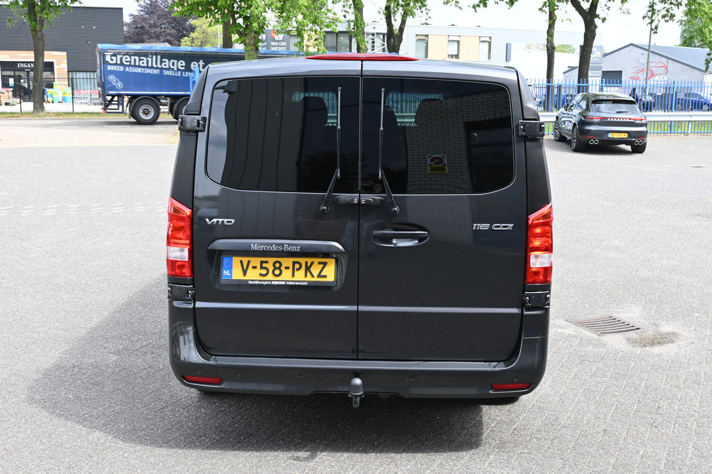Mercedes-Benz Vito 13