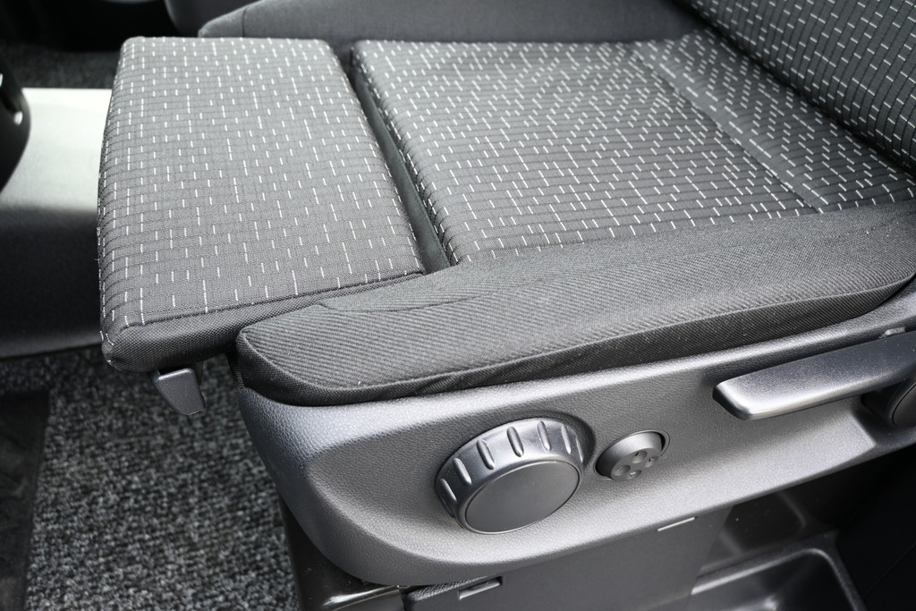 Mercedes-Benz Vito 18