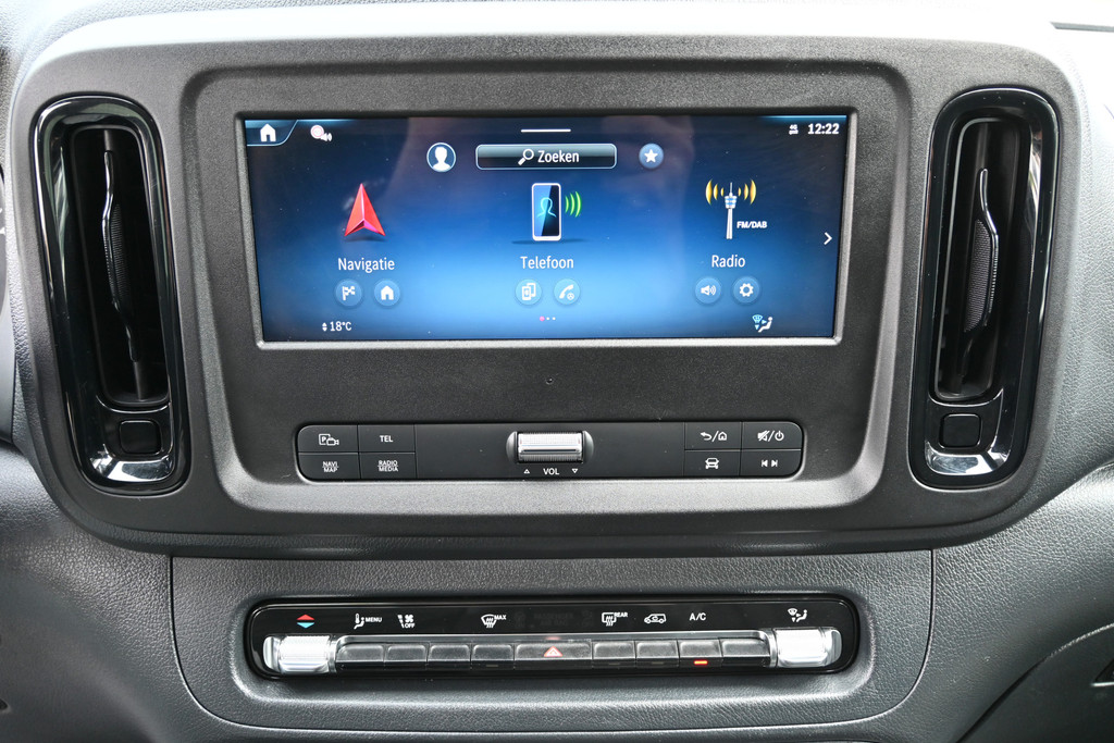 Mercedes-Benz Vito 5