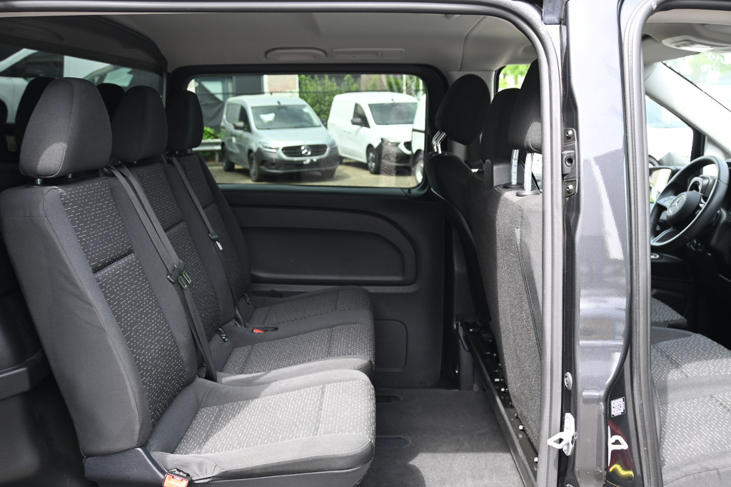 Mercedes-Benz Vito 8