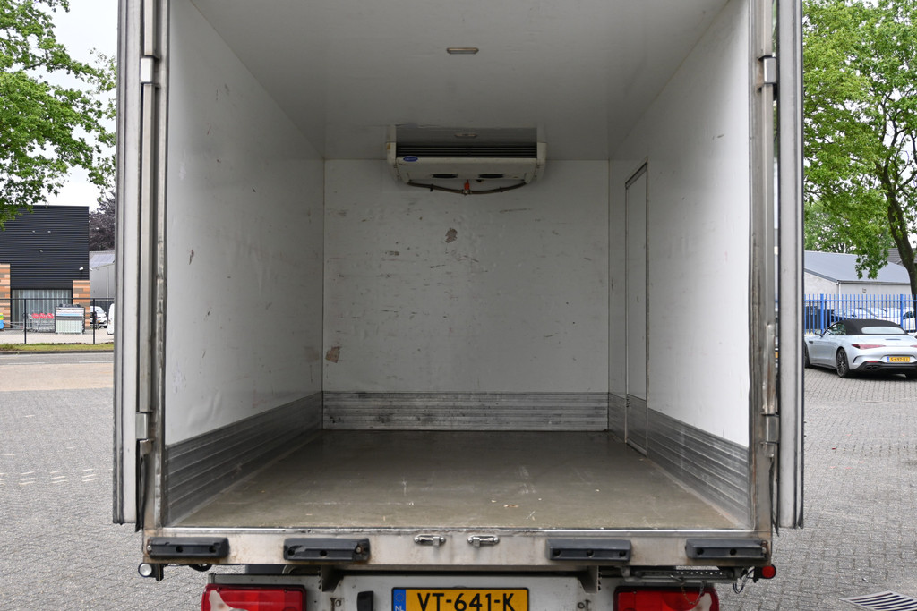 Mercedes-Benz Sprinter 9