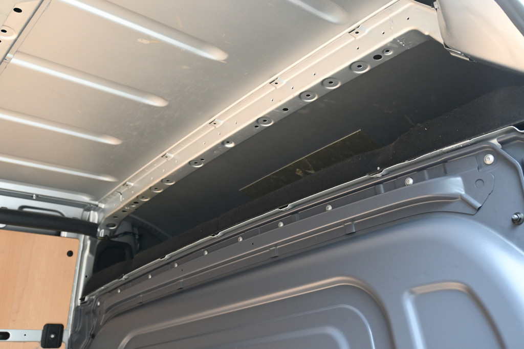 Mercedes-Benz Sprinter 14