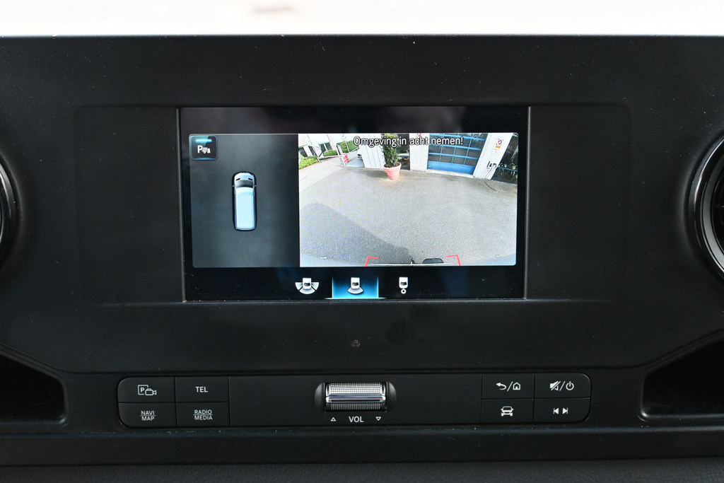 Mercedes-Benz Sprinter 5