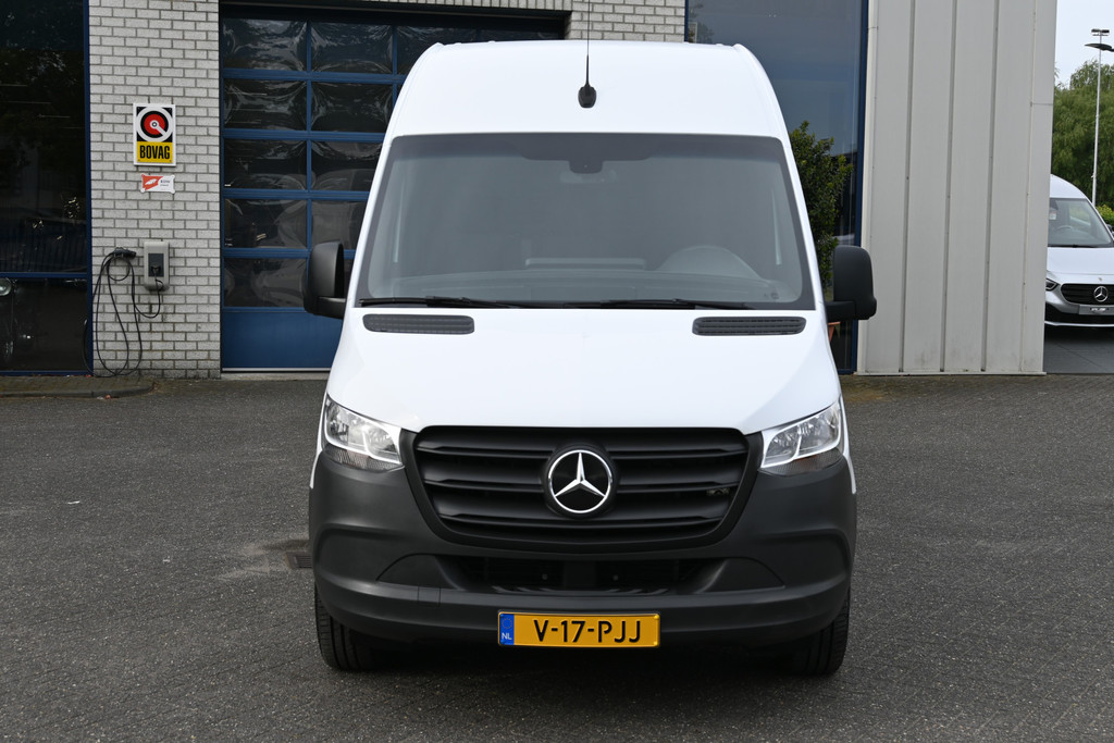 Mercedes-Benz eSprinter 1