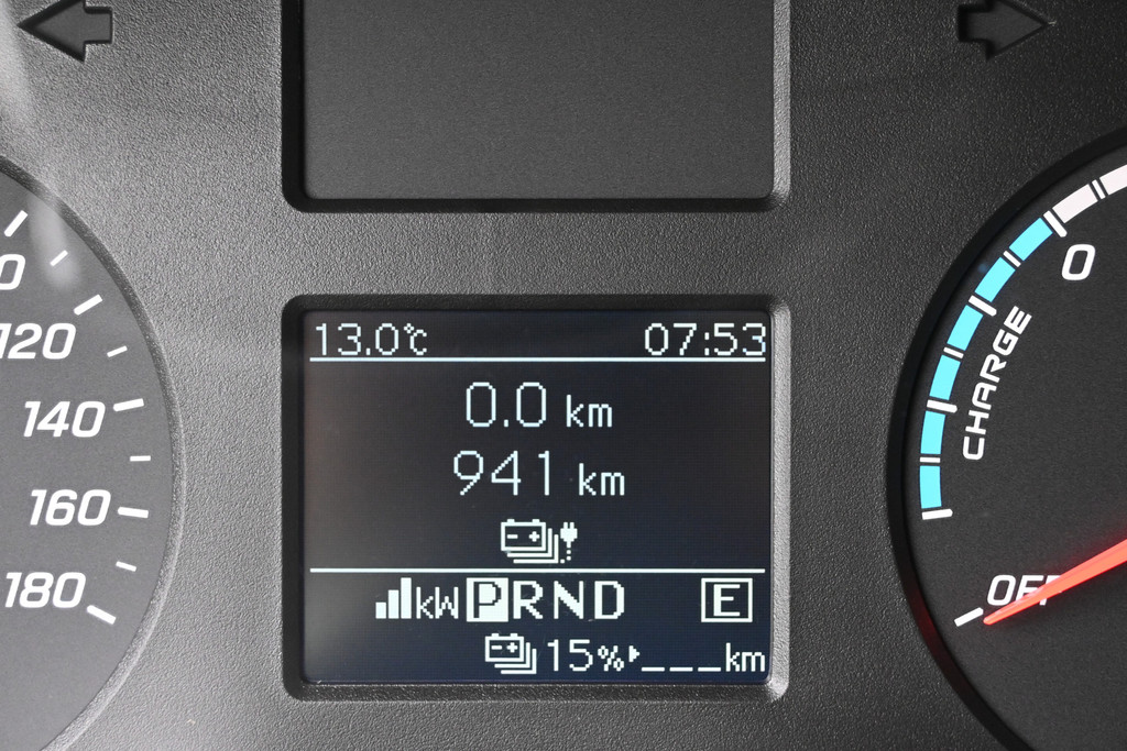 Mercedes-Benz eSprinter 13