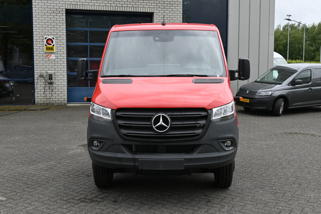 Mercedes-Benz Sprinter 1