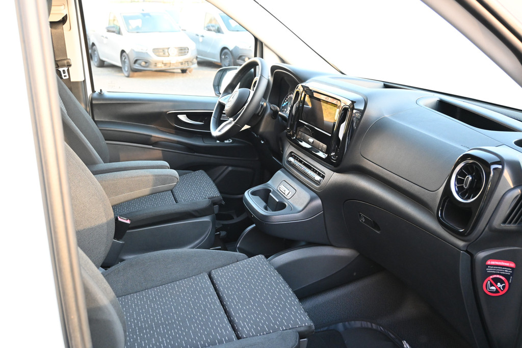 Mercedes-Benz eVito 6