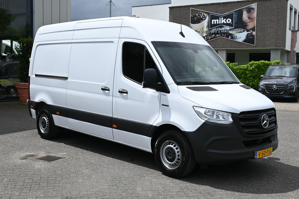 Mercedes-Benz eSprinter 6