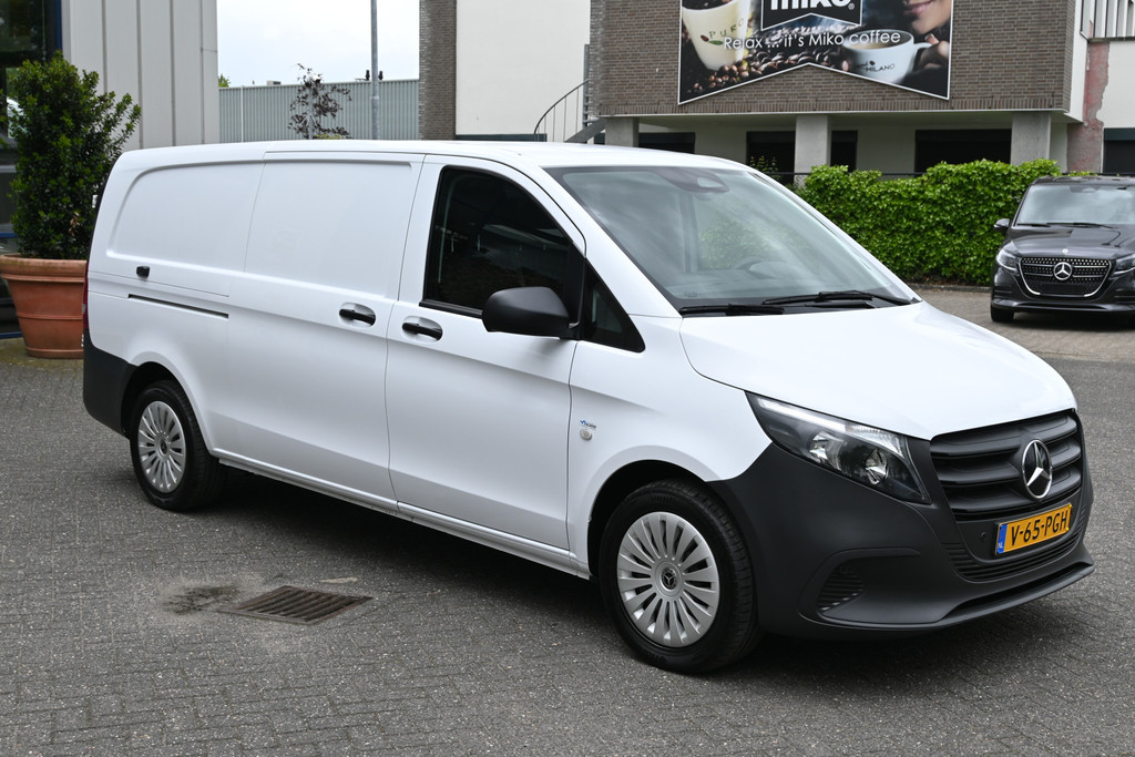 Mercedes-Benz Vito 8