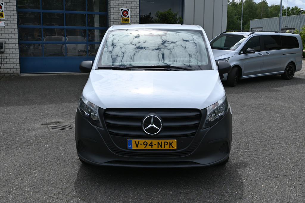 Mercedes-Benz Vito 1