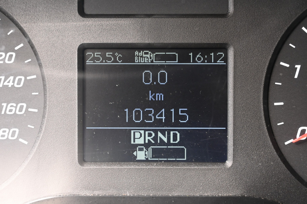 Mercedes-Benz Sprinter 12