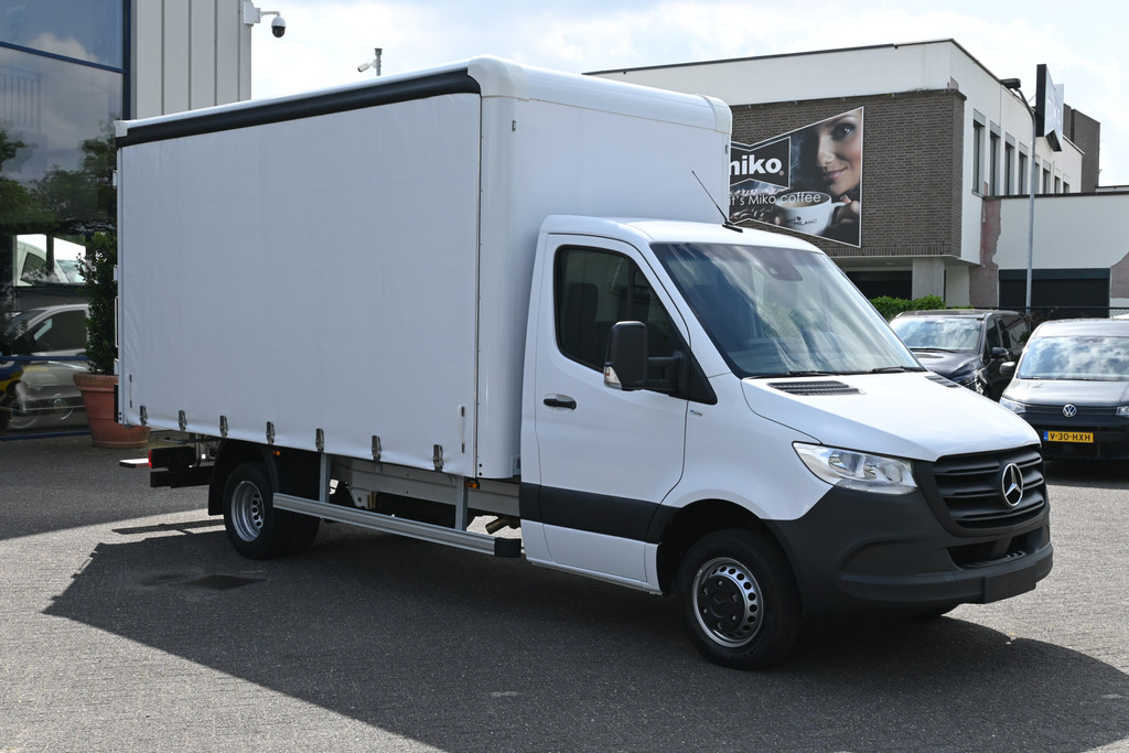 Mercedes-Benz Sprinter 6