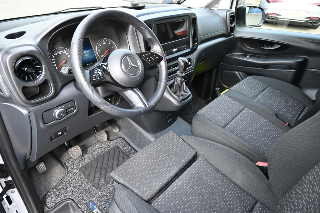 Mercedes-Benz Vito 3