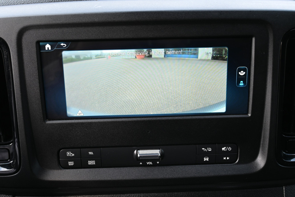 Mercedes-Benz Vito 5