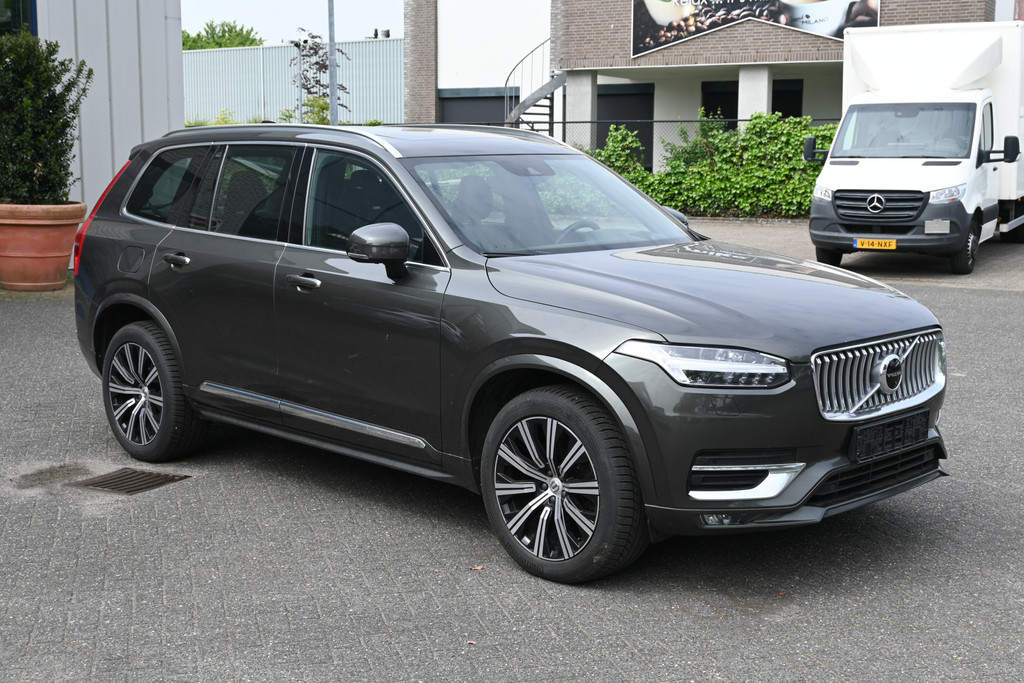 Volvo XC90 10