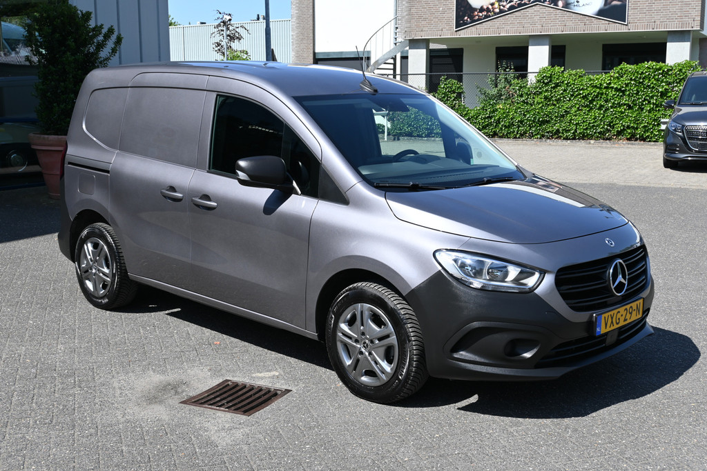 Mercedes-Benz Citan 8
