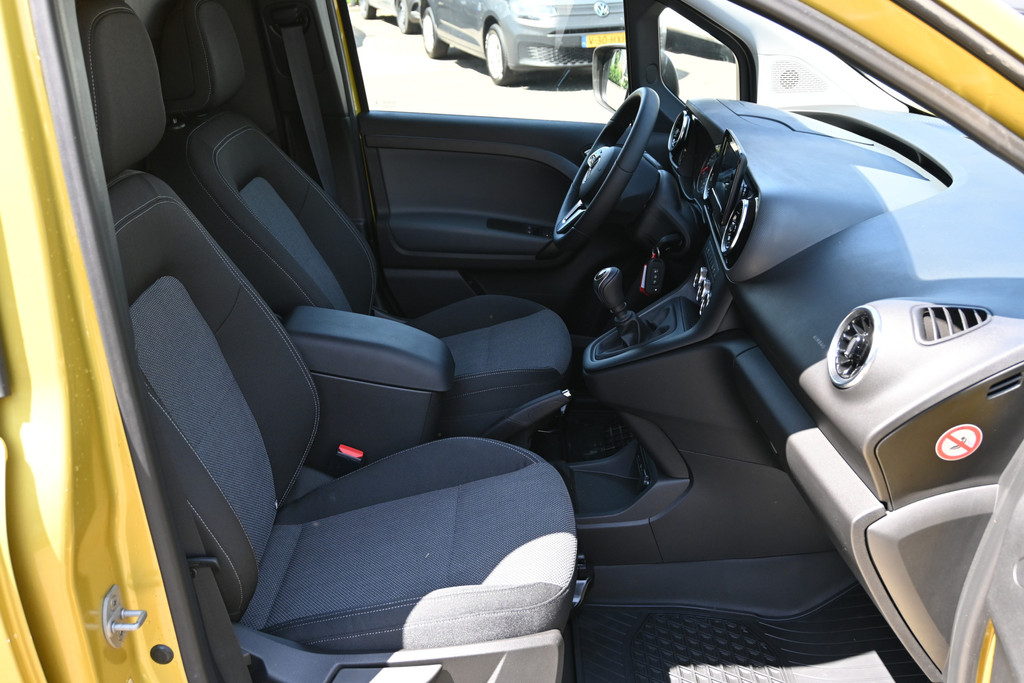 Mercedes-Benz Citan 8