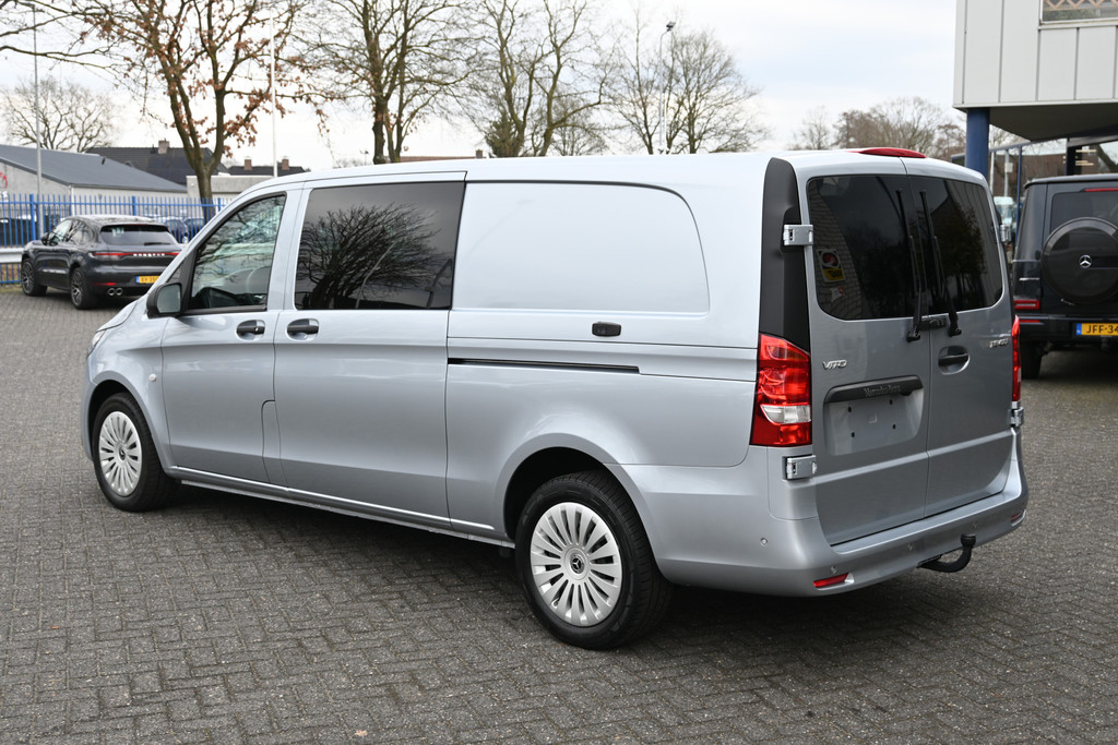 Mercedes-Benz Vito 13