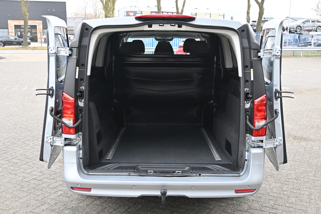 Mercedes-Benz Vito 15