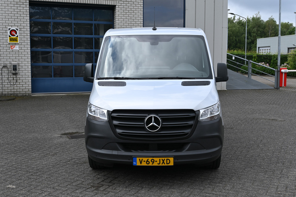 Mercedes-Benz Sprinter 1