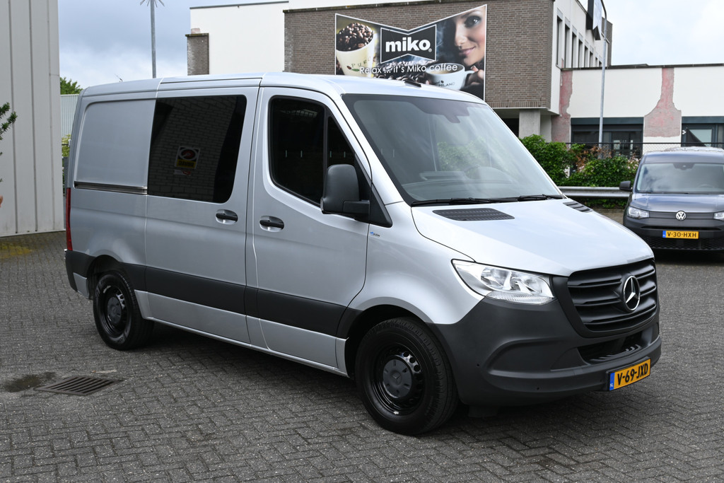 Mercedes-Benz Sprinter 10