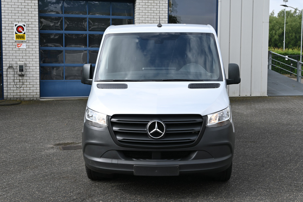 Mercedes-Benz Sprinter 1